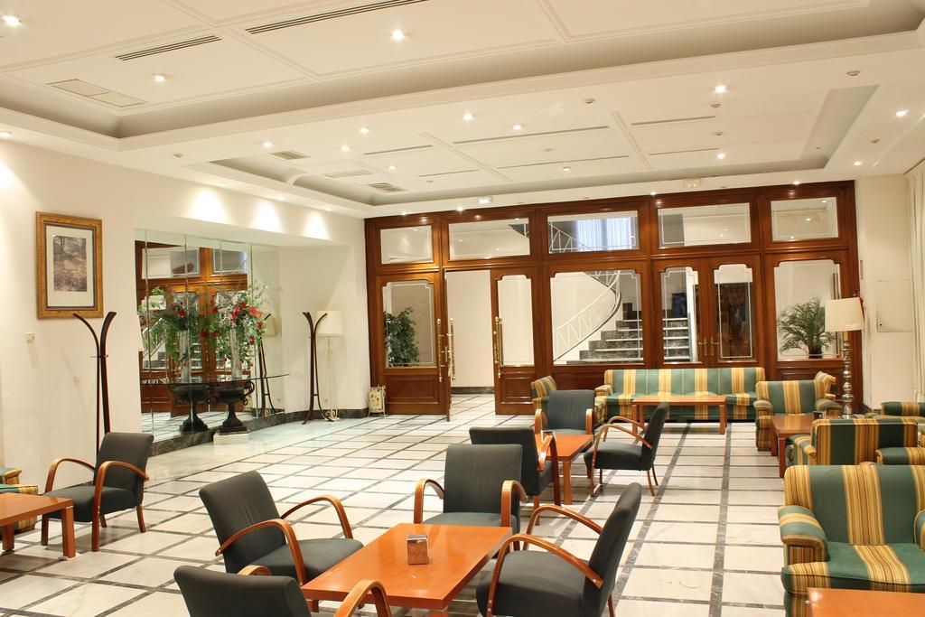 โรงแรมมอนเตร์เรย์ ซาลามังกา ภายนอก รูปภาพ